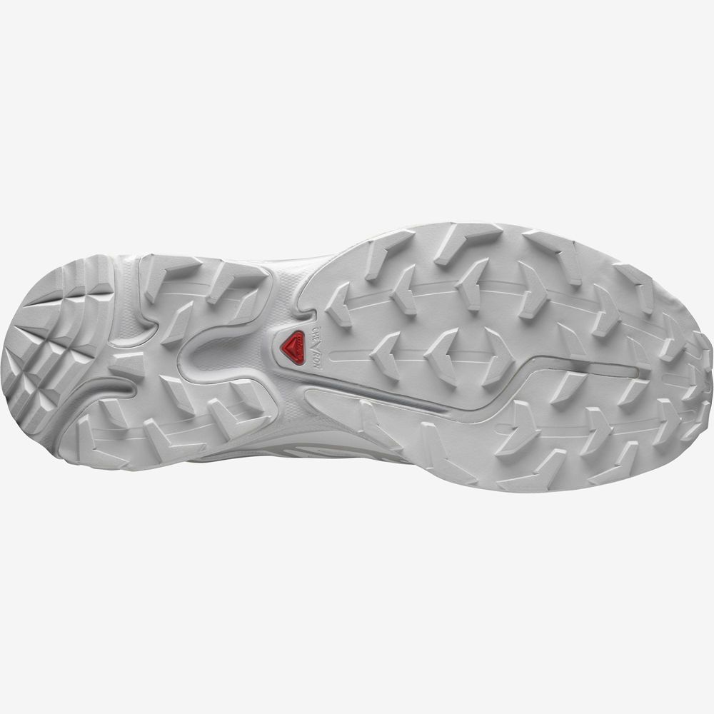 White Men's Salomon XT-6 Sneakers | 093-XZTLWN